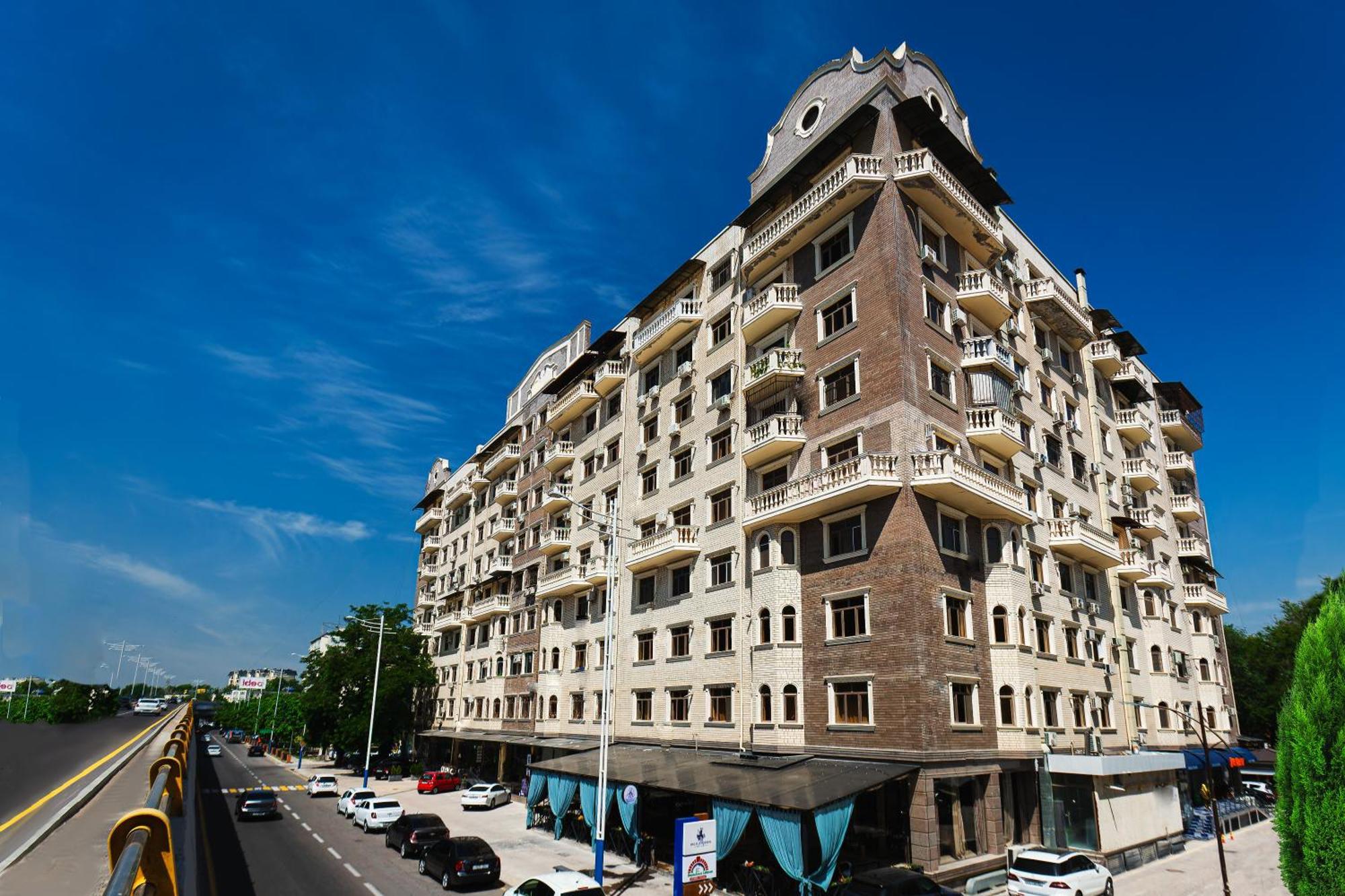 Spacious And Luminous Apartment In Madrid Complex Tashkent Exterior photo